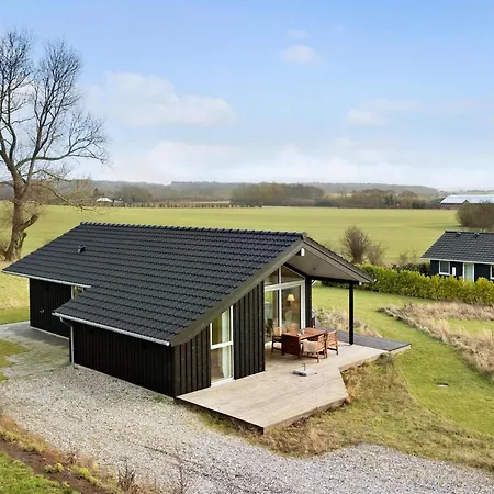 Holiday home Stunning In Haarby With Kitchen